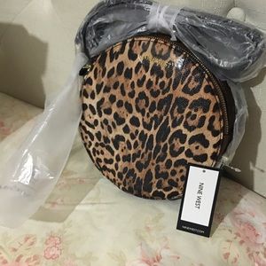 Round Crossbody leopard print by Nine West NWT